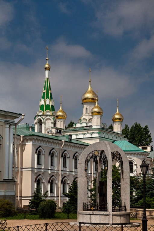 Воскресенский Новодевичий Монастырь. Церковь Трех Святителей, Московский район (Санкт-Петербург, г. Санкт-Петербург). фасады