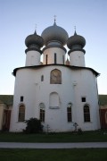 Тихвинский Богородице-Успенский мужской монастырь. Собор Успения Пресвятой Богородицы - Тихвин - Тихвинский район - Ленинградская область