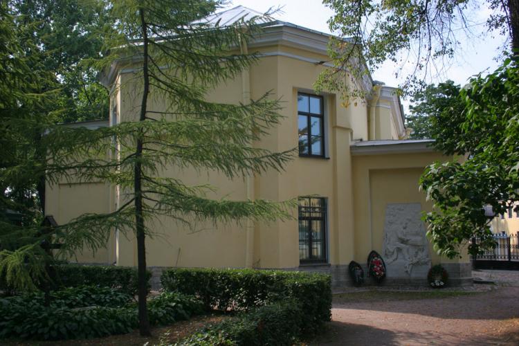 Троицкая Александро-Невская лавра. Церковь Тихвинской иконы Божией Матери, Центральный район (Санкт-Петербург, г. Санкт-Петербург). фасады