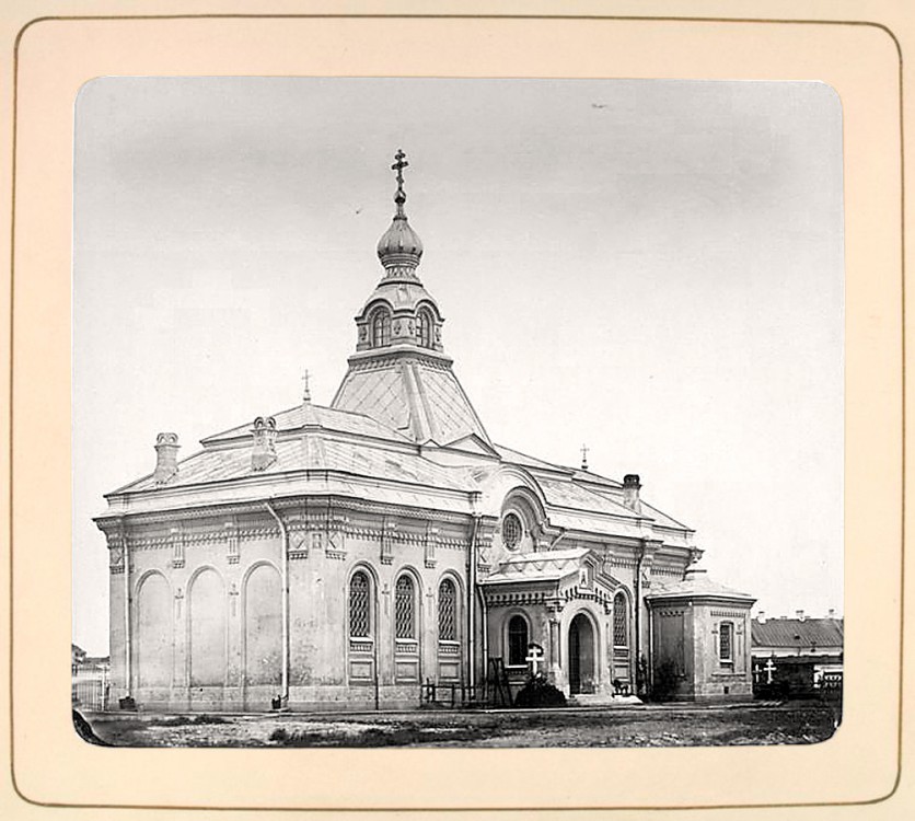 Троицкая Александро-Невская лавра. Церковь Тихвинской иконы Божией Матери, Центральный район (Санкт-Петербург, г. Санкт-Петербург). архивная фотография, Фото нач. ХХ века. Альбом «Александро-Невская Лавра» http://andcvet.narod.ru/ANL/sam.html 