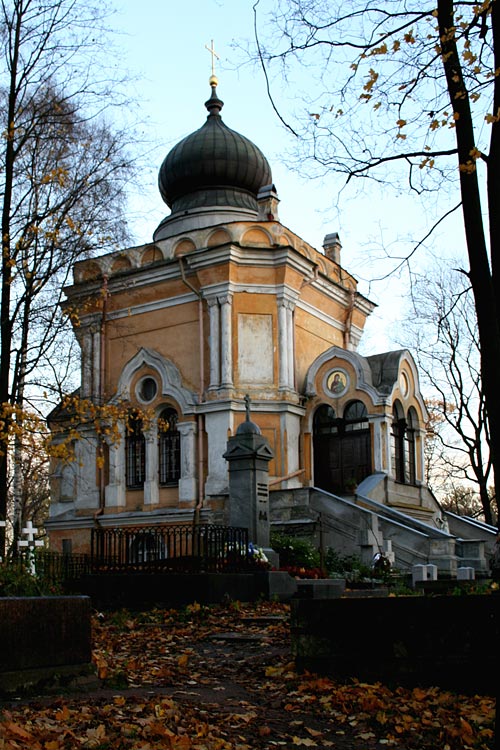 Троицкая Александро-Невская лавра. Церковь Николая Чудотворца, Центральный район (Санкт-Петербург, г. Санкт-Петербург). фасады, Вид с северо-запада