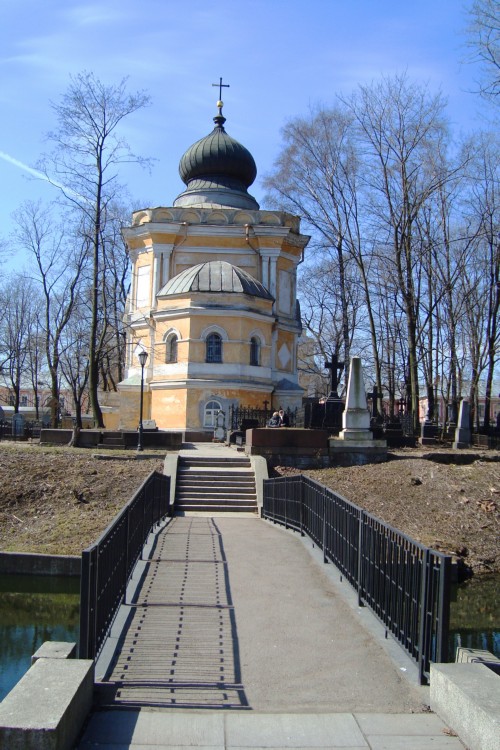 Троицкая Александро-Невская лавра. Церковь Николая Чудотворца, Центральный район (Санкт-Петербург, г. Санкт-Петербург). общий вид в ландшафте, Вид с востока