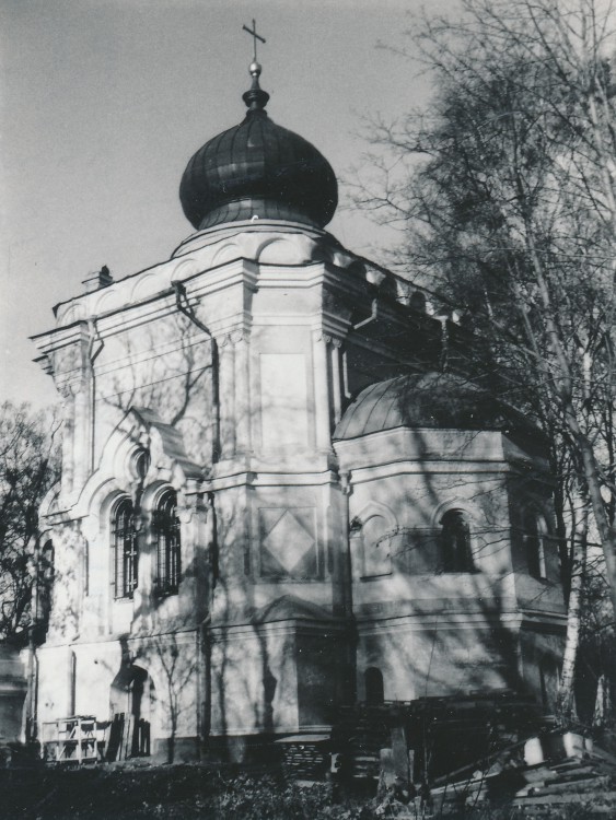 Центральный район. Троицкая Александро-Невская лавра. Церковь Николая Чудотворца. фасады