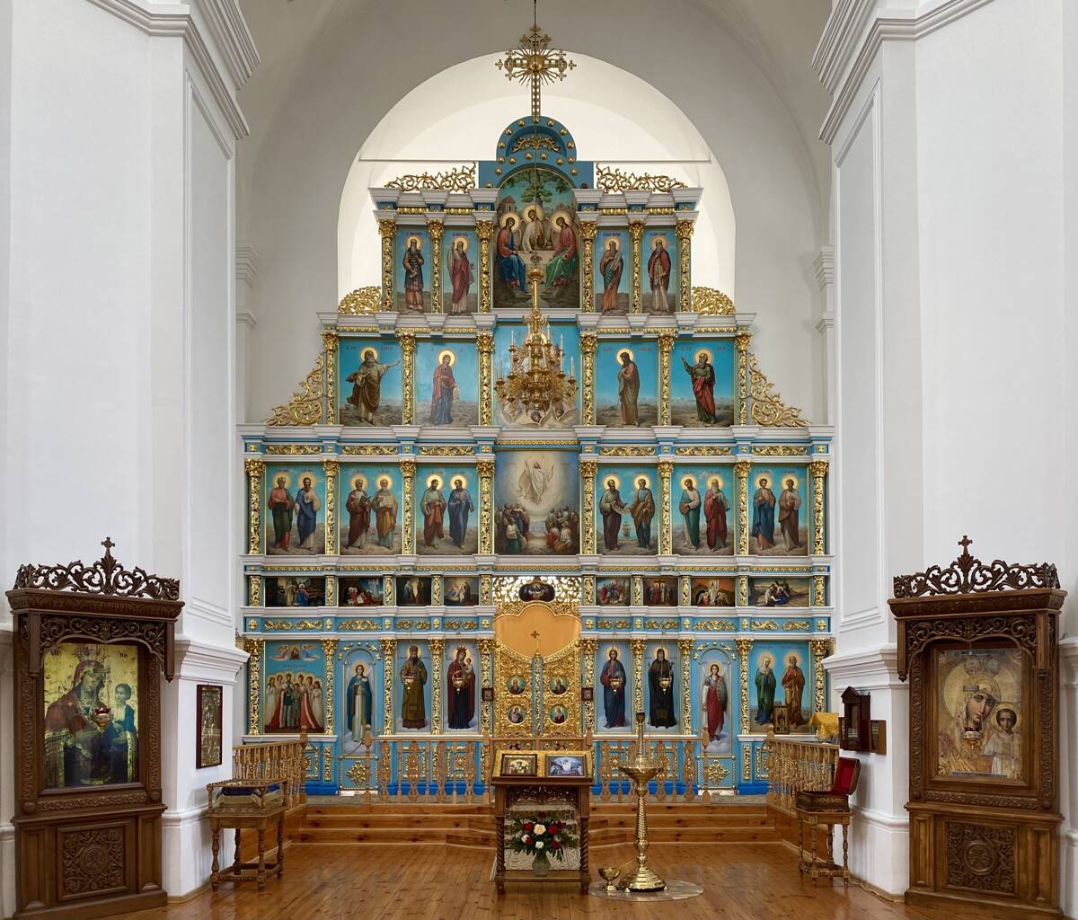 Богородицко-Тихоновский Тюнинский женский монастырь. Собор Вознесения Господня, Тюнино (Задонский район, Липецкая область). интерьер и убранство, Иконостас