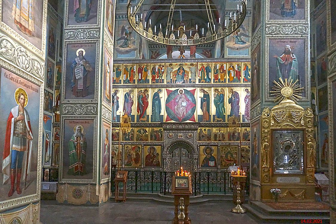 Иверский монастырь. Собор Иверской иконы Божией Матери, Валдай (Валдайский район, Новгородская область). интерьер и убранство