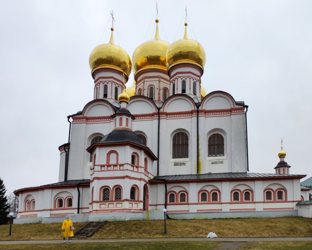 Иверский монастырь. Собор Иверской иконы Божией Матери, Валдай (Валдайский район, Новгородская область). фасады