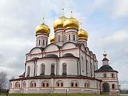 Валдай. Иверский монастырь. Собор Иверской иконы Божией Матери