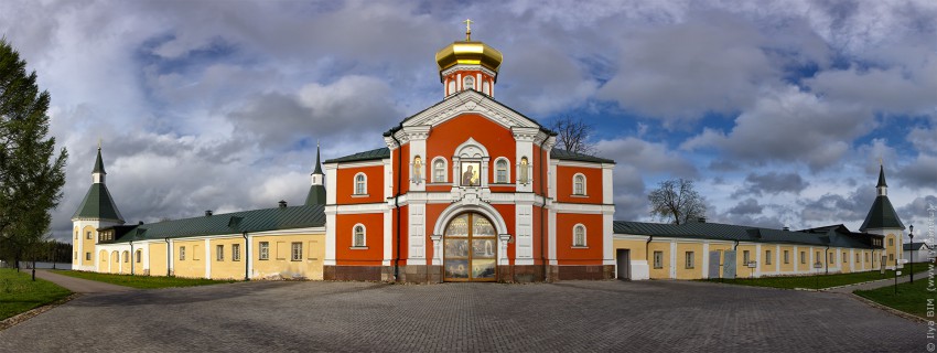 Валдай. Иверский монастырь. Церковь Филиппа, митрополита Московского. фасады, Панорама