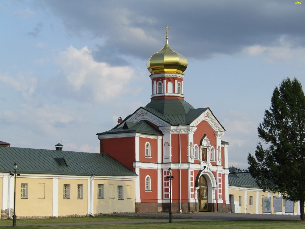 Иверский монастырь. Церковь Филиппа, митрополита Московского, Валдай (Валдайский район, Новгородская область). художественные фотографии