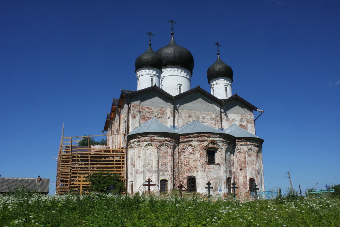 Сельцо. Троицкий Михаило-Клопский монастырь. Собор Троицы Живоначальной. фасады