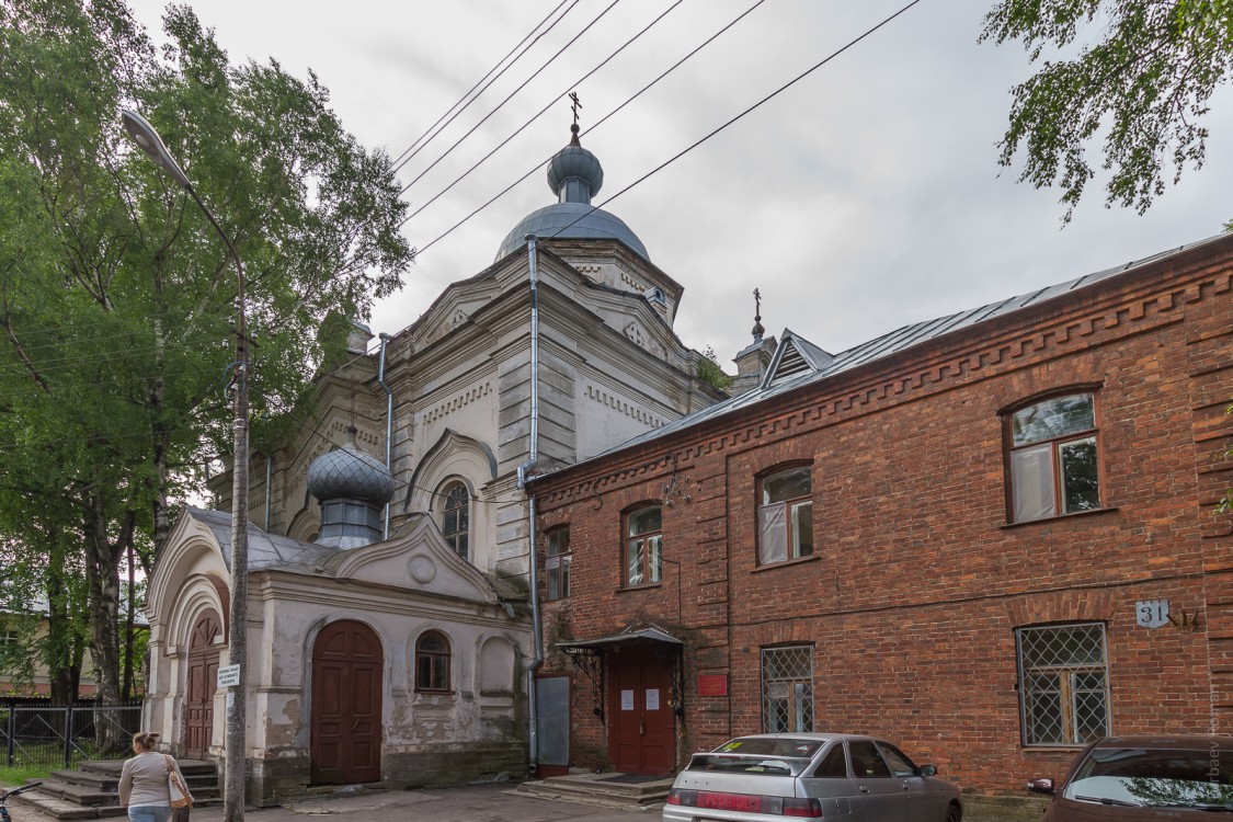 Великий Новгород. Духов монастырь. Собор Сошествия Святого Духа. фасады