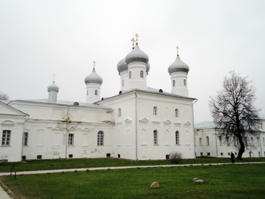 Юрьев мужской монастырь. Собор Спаса Нерукотворного Образа, Юрьево (Великий Новгород, город, Новгородская область). фасады