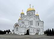 Дивеево. Серафимо-Дивеевский Троицкий монастырь. Собор Преображения Господня