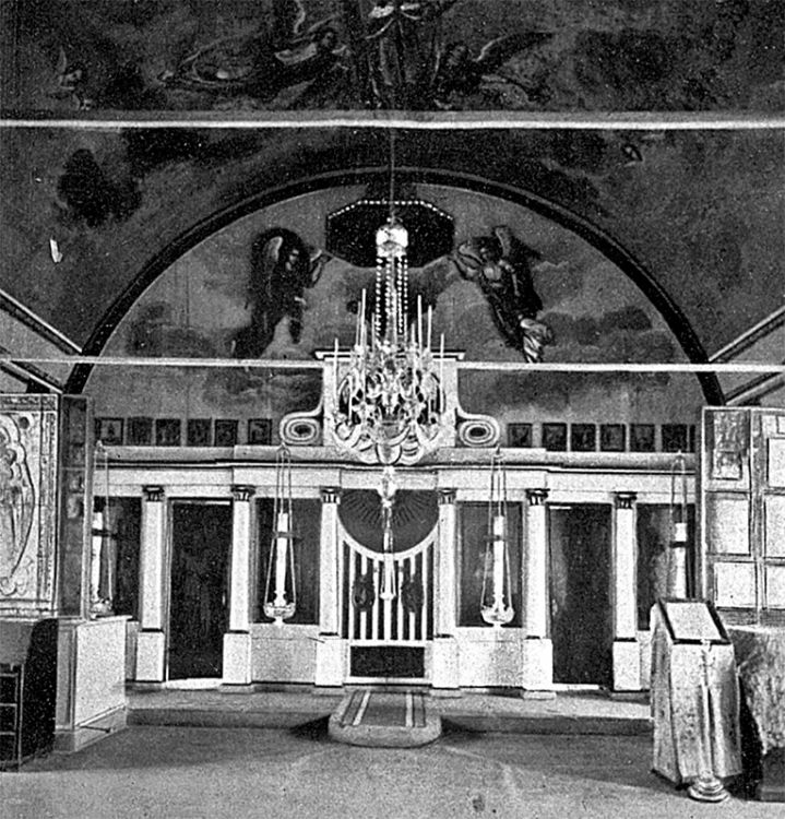 Внутренний вид. Фото начала XX века. Источник: официальный сайт монастыря., архивная фотография. Серафимо-Дивеевский Троицкий монастырь. Собор Казанской иконы Божией Матери с церковью Рождества Христова и подземной церковью Рождества Пресвятой Богородицы, Дивеево (Дивеевский район, Нижегородская область)