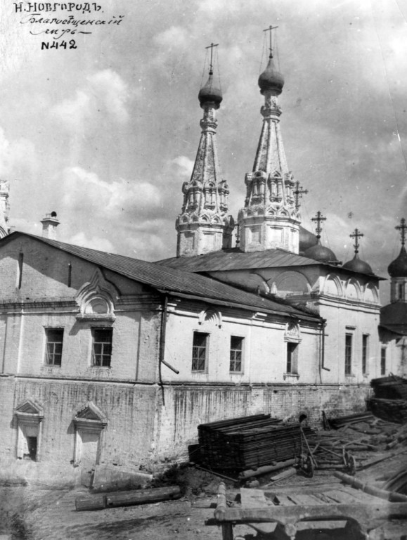 Нижегородский район. Благовещенский монастырь. Церковь Успения Пресвятой Богородицы. архивная фотография, Фото с сайта http://humus.livejournal.com/