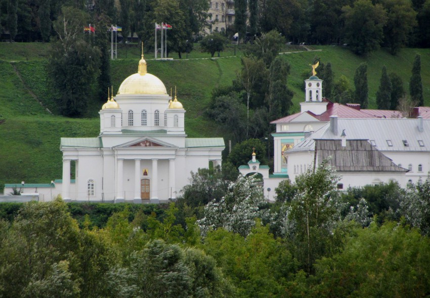 Благовещенский монастырь. Церковь Алексия, митрополита Московского, Нижегородский район (Нижний Новгород, город, Нижегородская область). общий вид в ландшафте