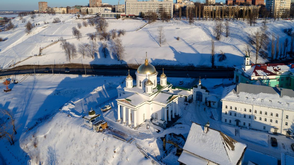 Благовещенский монастырь. Церковь Алексия, митрополита Московского, Нижегородский район (Нижний Новгород, город, Нижегородская область). общий вид в ландшафте