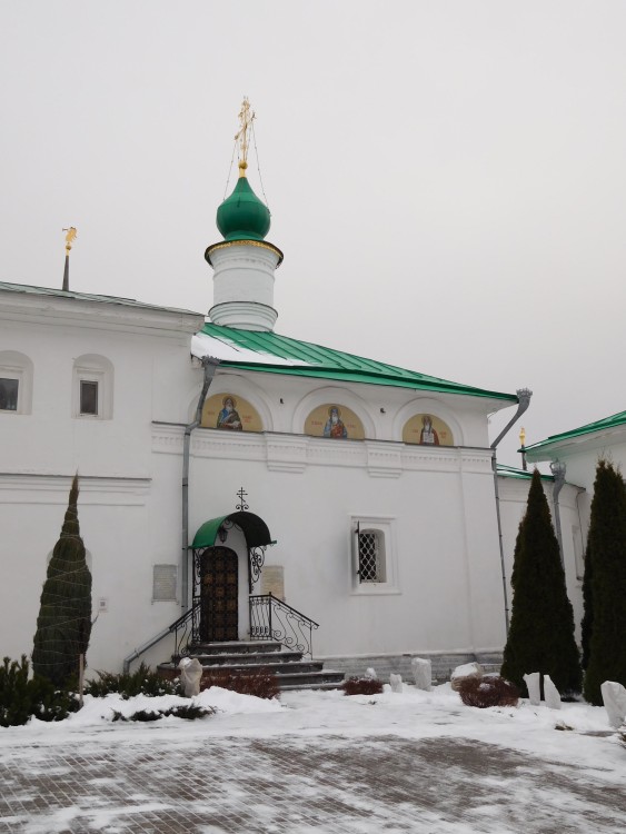 Нижегородский район. Печёрский Вознесенский монастырь. Церковь Петра и Павла. фасады