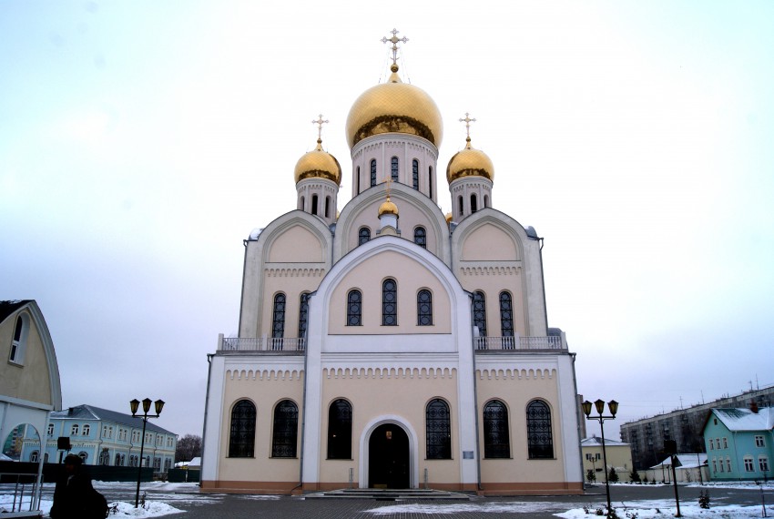 Новосибирск. Собор Троицы Живоначальной (