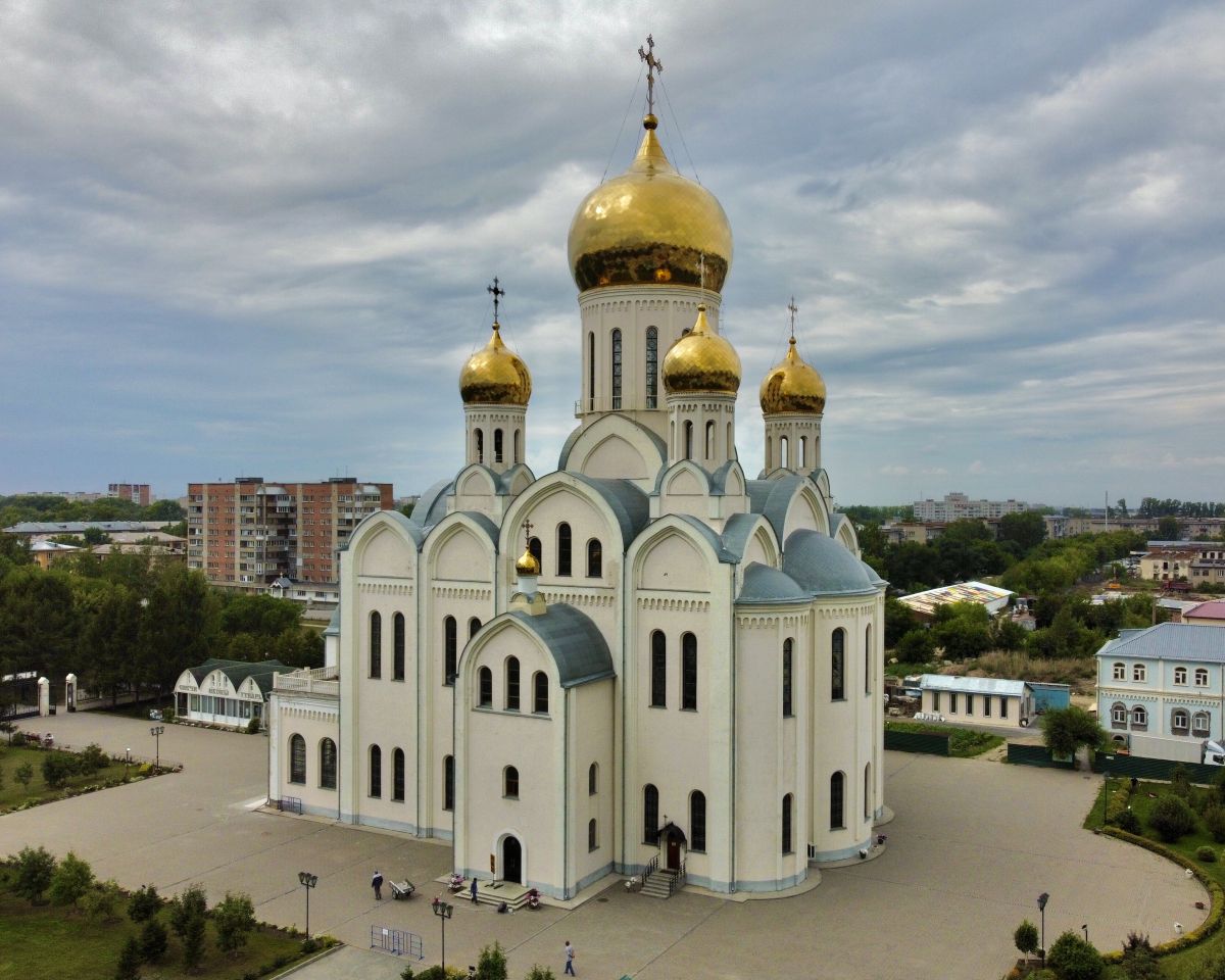 Собор Троицы Живоначальной (
