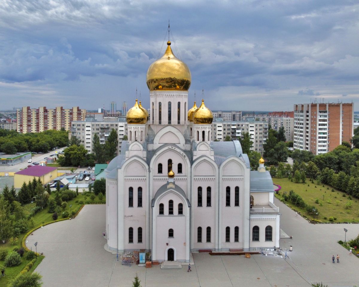 Собор Троицы Живоначальной (