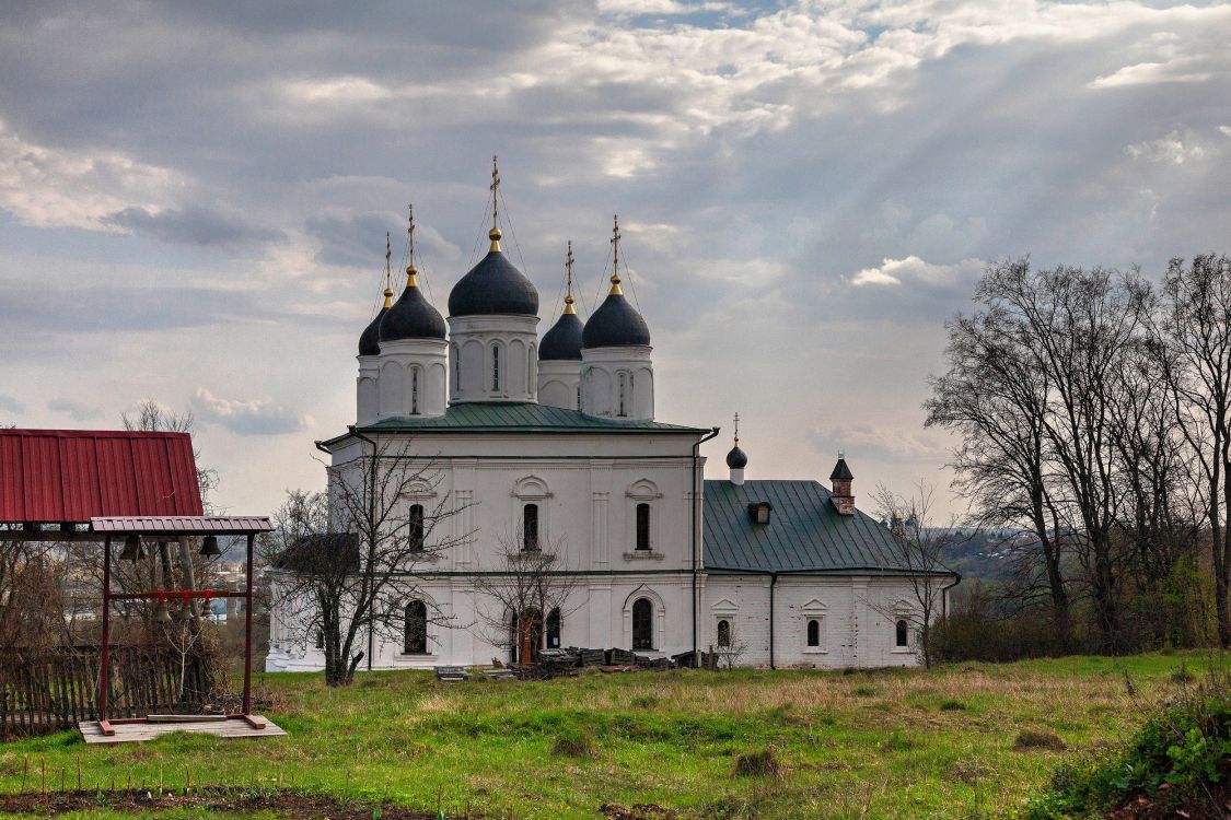 Троицкий Рождества Богородицы Оптин монастырь. Собор Троицы Живоначальной, Болхов (Болховский район, Орловская область). фасады
