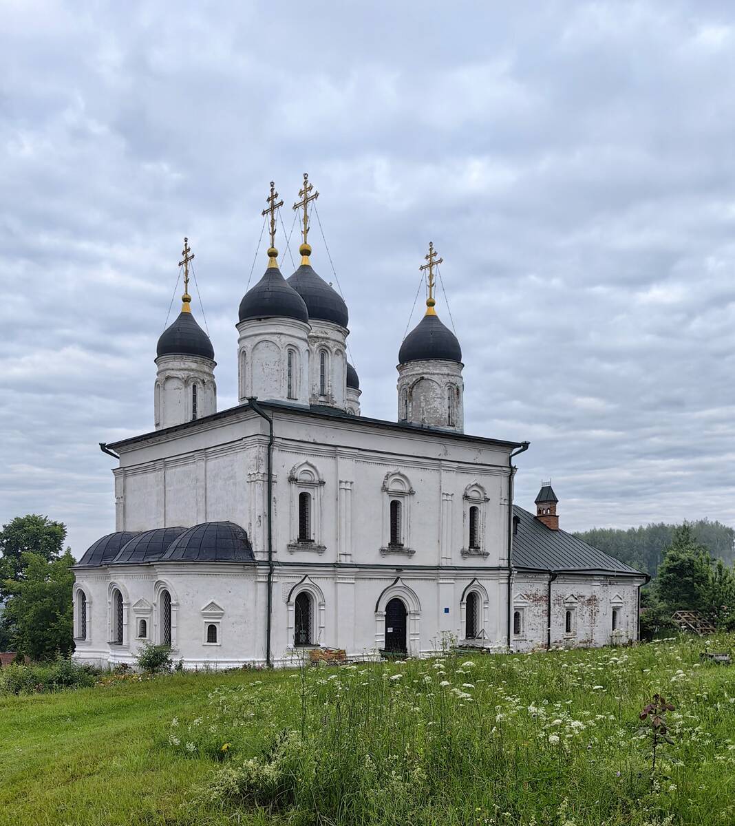 Троицкий Рождества Богородицы Оптин монастырь. Собор Троицы Живоначальной, Болхов (Болховский район, Орловская область). фасады