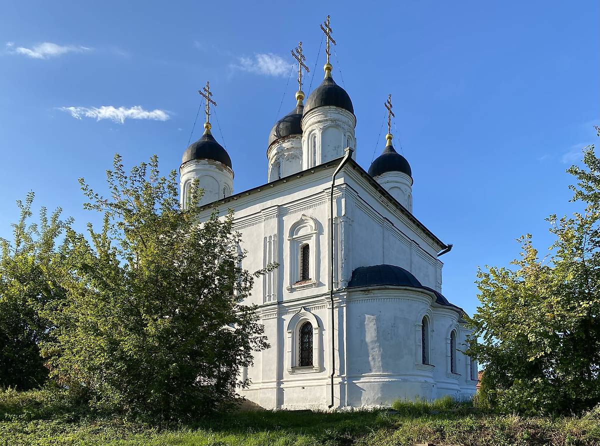 Вид с юго-востока, фасады. Троицкий Рождества Богородицы Оптин монастырь. Собор Троицы Живоначальной, Болхов (Болховский район, Орловская область)