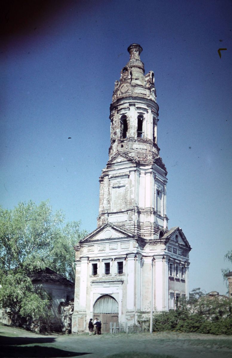 1988 год, документальные фотографии. Троице-Сканов монастырь. Колокольня с церковью Николая Чудотворца, Сканово (Наровчатский район, Пензенская область)