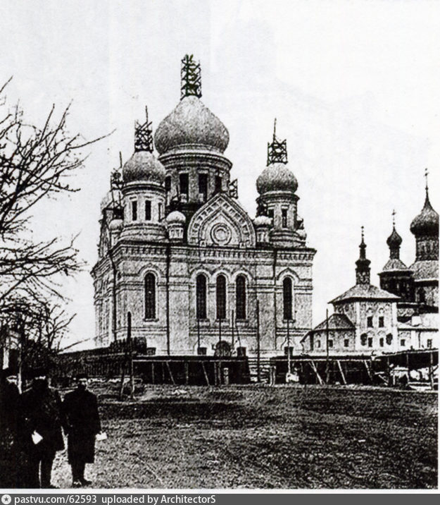 Николо-Перервинский монастырь. Собор Иверской иконы Божией Матери, Печатники (Юго-Восточный административный округ (ЮВАО), г. Москва). архивная фотография, Фото с сайта https://pastvu.com