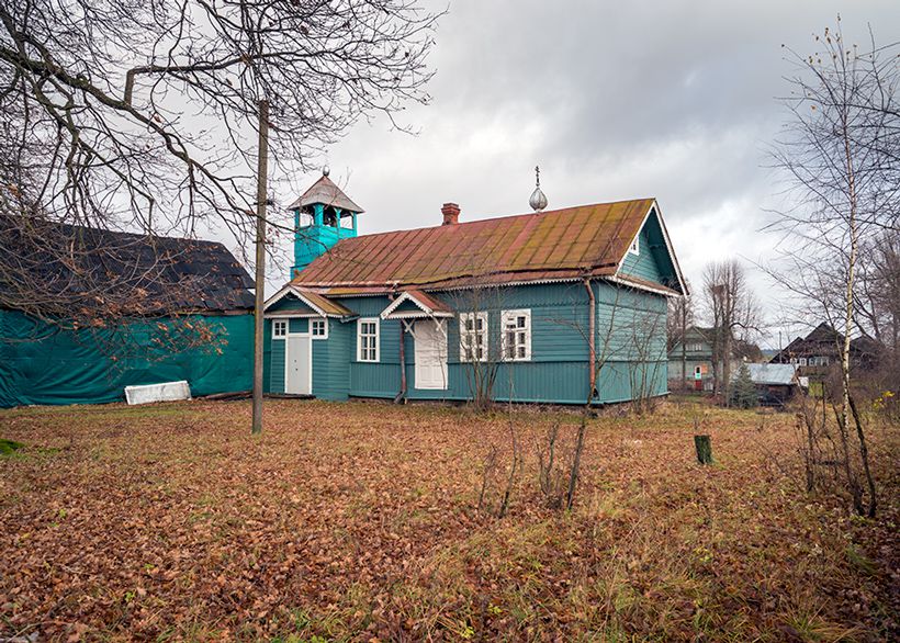 Часовня Николая Чудотворца (поморского брачного согласия), Лампово (Гатчинский район, Ленинградская область). фасады, Вид с юго-восточной стороны.