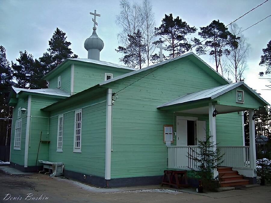 фасады. Церковь Иоанна Кронштадтского, Вырица (Гатчинский район, Ленинградская область)