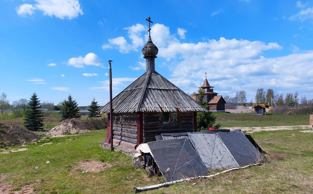 Часовня Тихвинской иконы Божией Матери, Анненское, урочище (Кировский район, Ленинградская область). фасады
