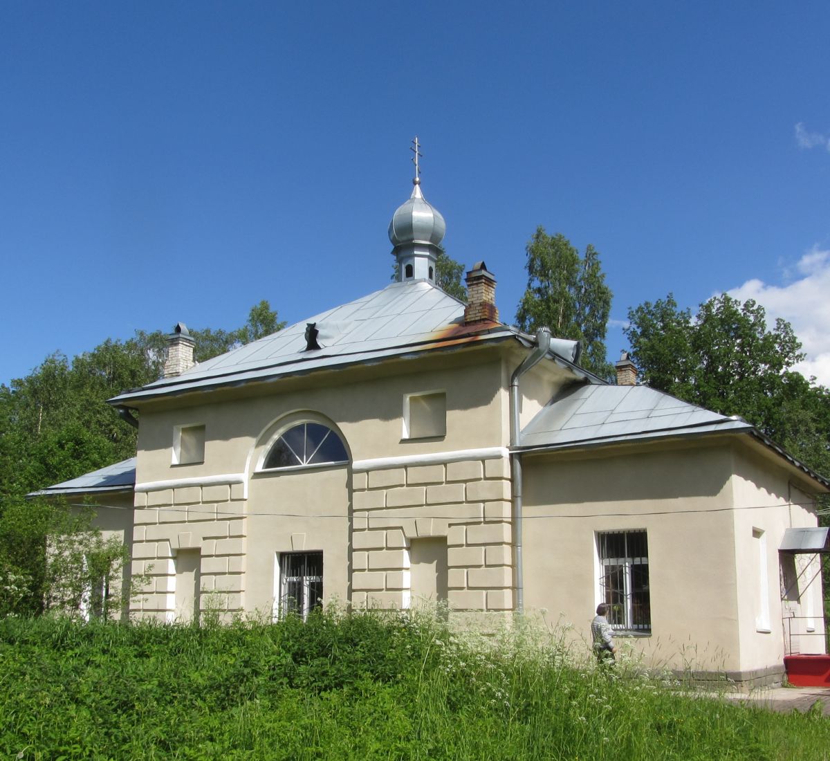 Церковь Покрова Пресвятой Богородицы, Шапки (Тосненский район, Ленинградская область). фасады