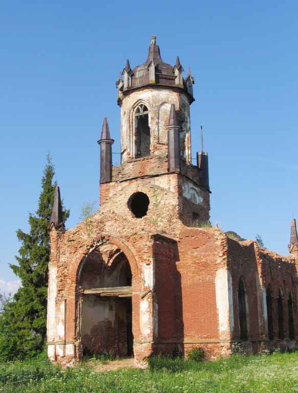 Церковь Троицы Живоначальной, Андрианово (Тосненский район, Ленинградская область). архитектурные детали