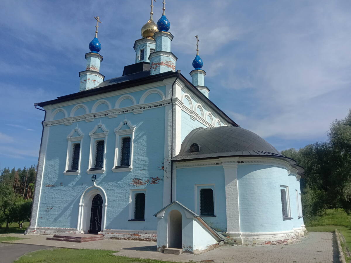 Введенская Макариевская пустынь. Собор Введения во храм Пресвятой Богородицы, Жабынь, урочище (Белёвский район, Тульская область). фасады