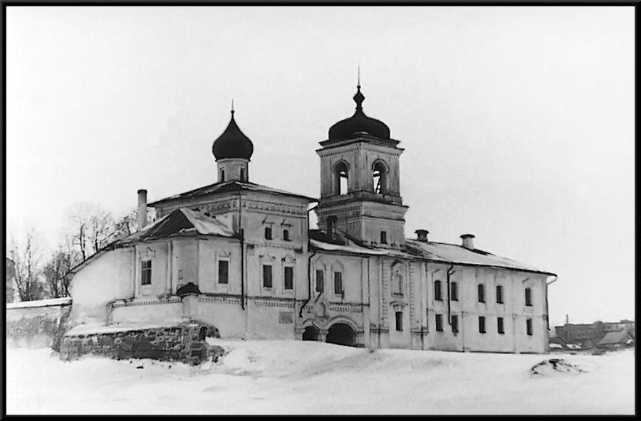 Спасо-Преображенский Мирожский монастырь. Церковь Стефана архидиакона, Псков (Псков, город, Псковская область). фасады, Снято зимой 1968-69 г., 
