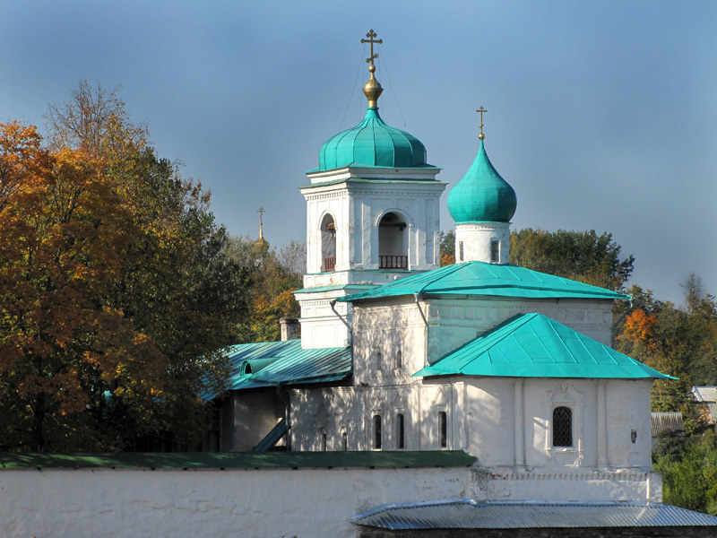 Спасо-Преображенский Мирожский монастырь. Церковь Стефана архидиакона, Псков (Псков, город, Псковская область). фасады