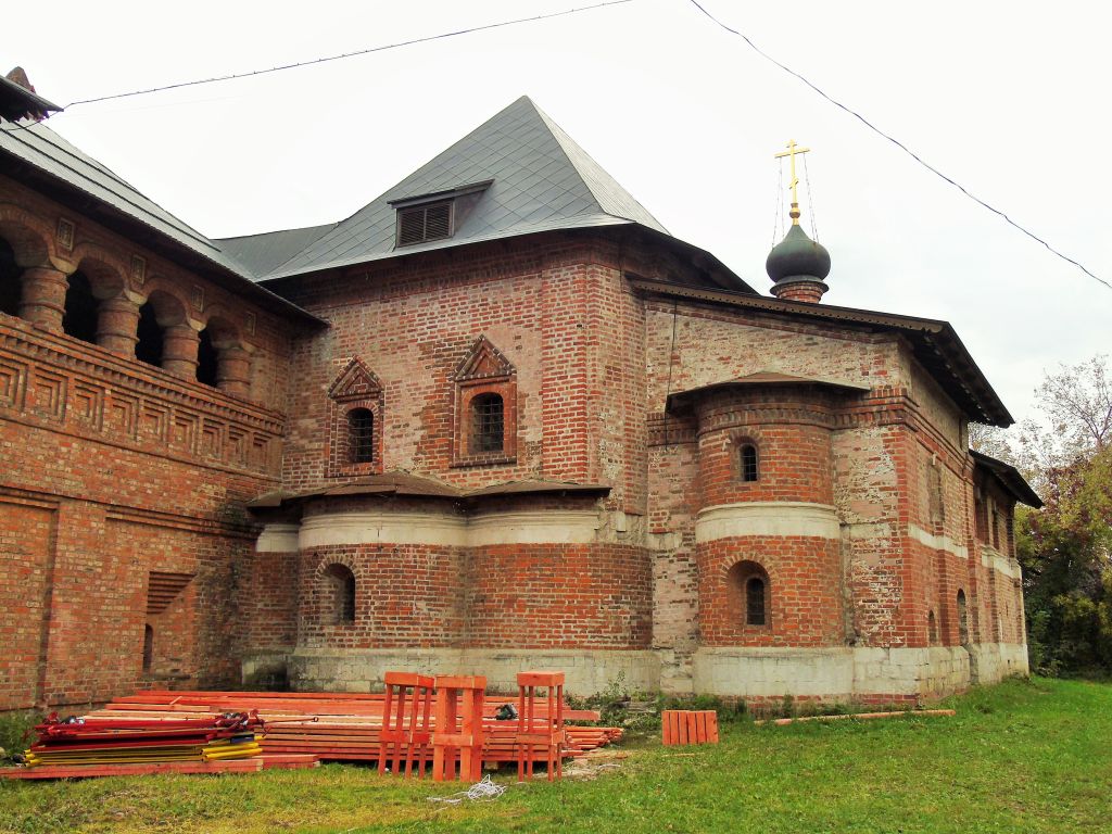 Таганский. Церковь Воскресения Словущего в Крутицах. фасады