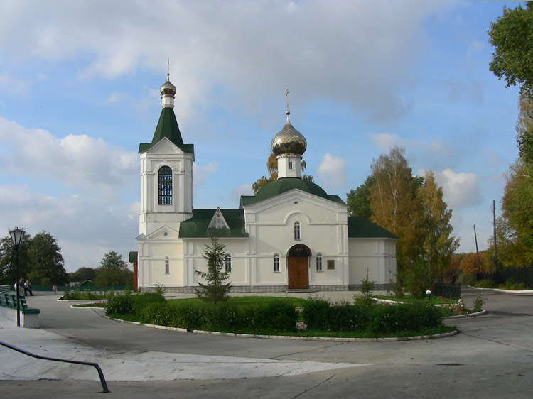 Тамбовский Иоанно-Предтеченский Трегуляевский мужской монастырь. Церковь Питирима Тамбовского, Тригуляй (Тамбовский район, Тамбовская область). общий вид в ландшафте
