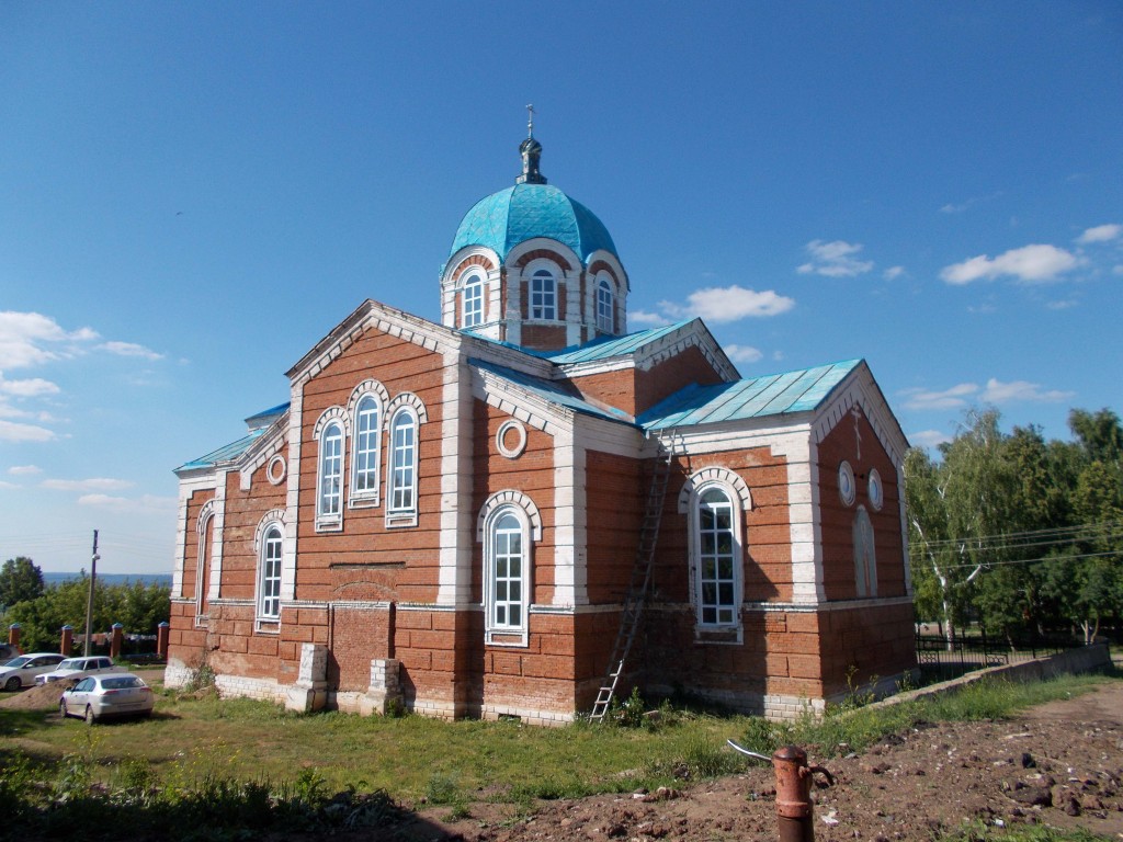 Церковь Гурия, Германа и Варсонофия, Казанских Чудотворцев, Бирск (Бирский район, Республика Башкортостан). фасады