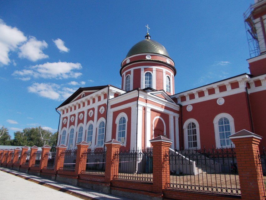 Собор Троицы Живоначальной, Бирск (Бирский район, Республика Башкортостан). фасады