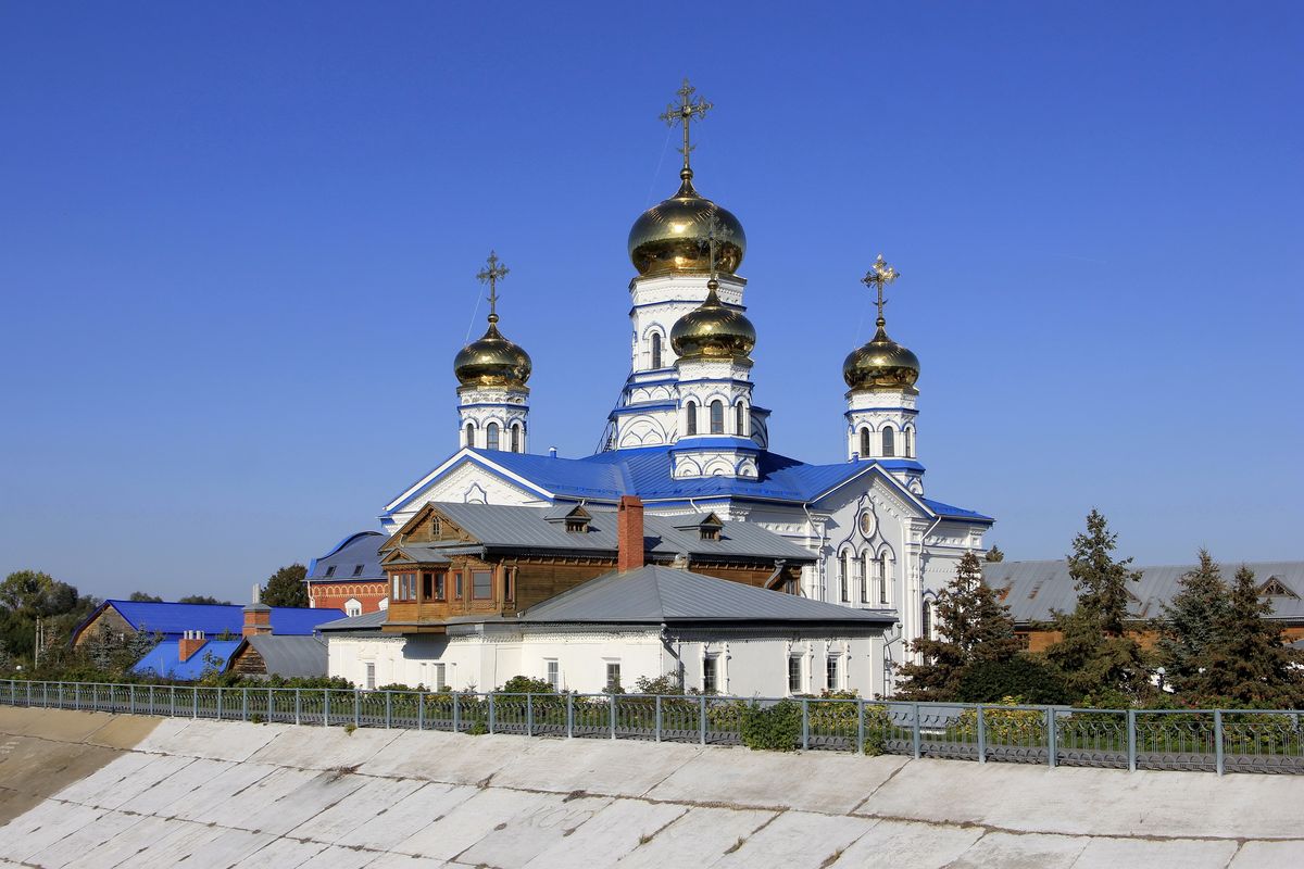 Тихвинский Богородицкий женский монастырь. Собор Тихвинской иконы Божией Матери, Цивильск (Цивильский район, Республика Чувашия). фасады