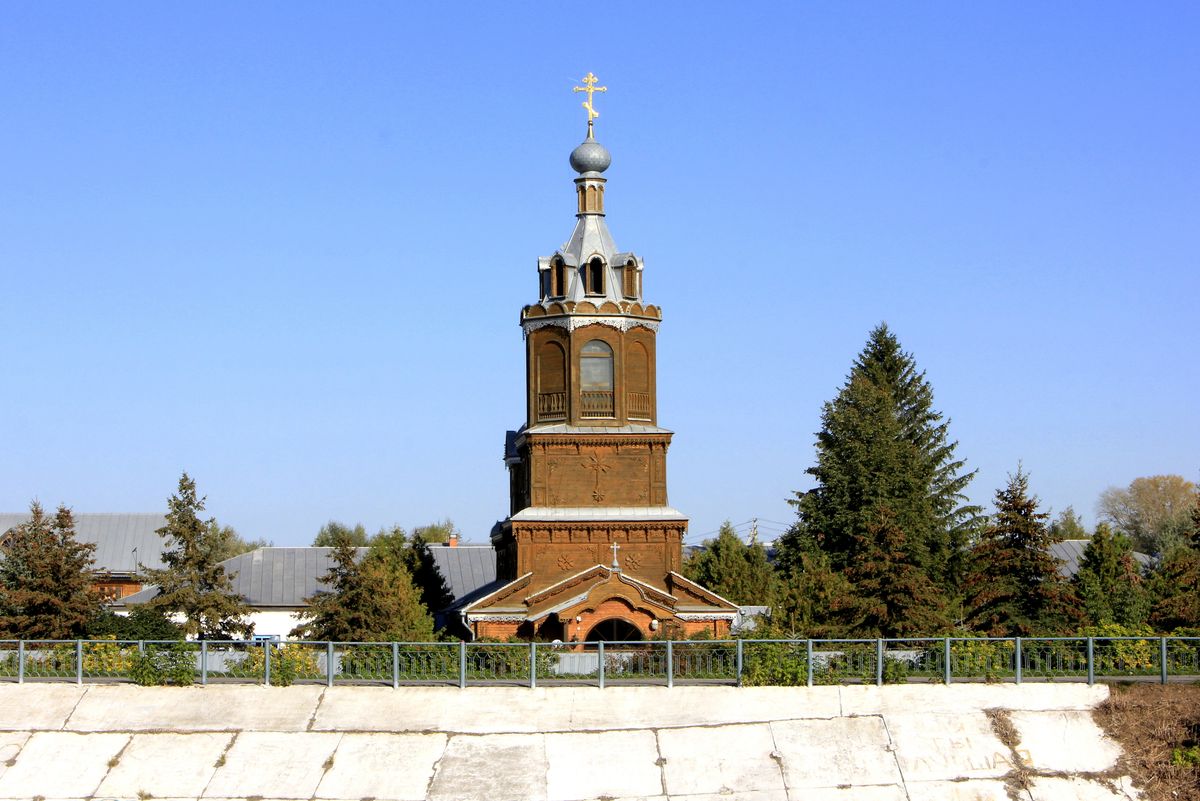 Тихвинский Богородицкий женский монастырь. Церковь Харалампия, Цивильск (Цивильский район, Республика Чувашия). фасады, Вид с запада.