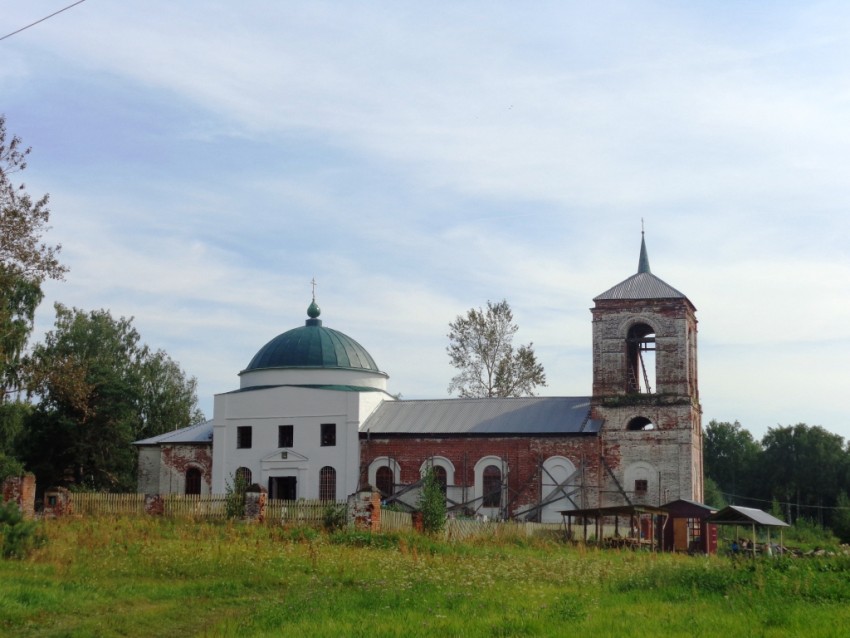 Церковь Бориса и Глеба, Золотая Грива (Вязниковский район, Владимирская область). фасады
