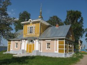 Важеозерский Спасо-Преображенский мужской монастырь. Церковь Иоанна Рыльского, Бывшие святые врата. Ныне храмы прп. Иоанна Рыльского и св. прав. Иоанна Кронштадского<br>, Интерпосёлок, Олонецкий район, Республика Карелия