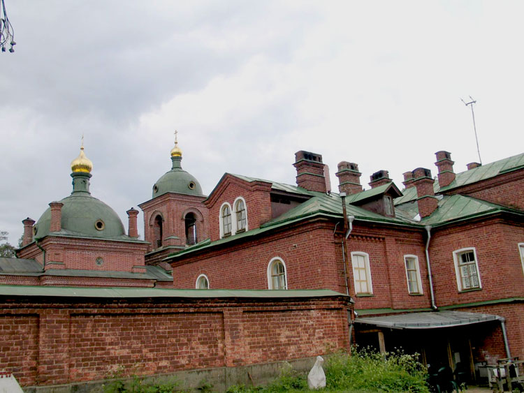 Валаамские острова. Спасо-Преображенский Валаамский монастырь. Воскресенский скит. фасады