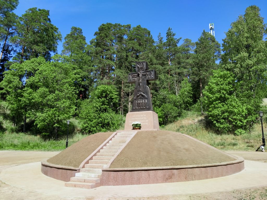 Спасо-Преображенский Валаамский монастырь. Воскресенский скит, Валаамские острова (Сортавальский район, Республика Карелия). дополнительная информация, Голгофа у скита