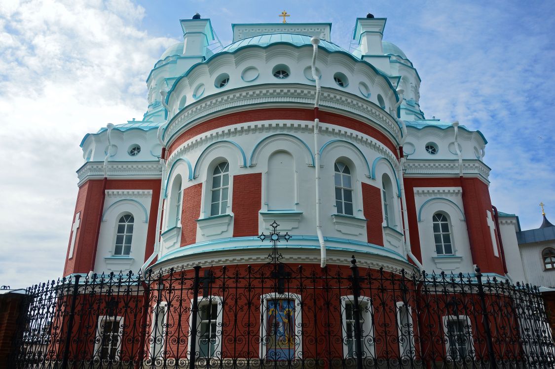 Валаамские острова. Спасо-Преображенский Валаамский монастырь. Главная усадьба. Собор Спаса Преображения. архитектурные детали