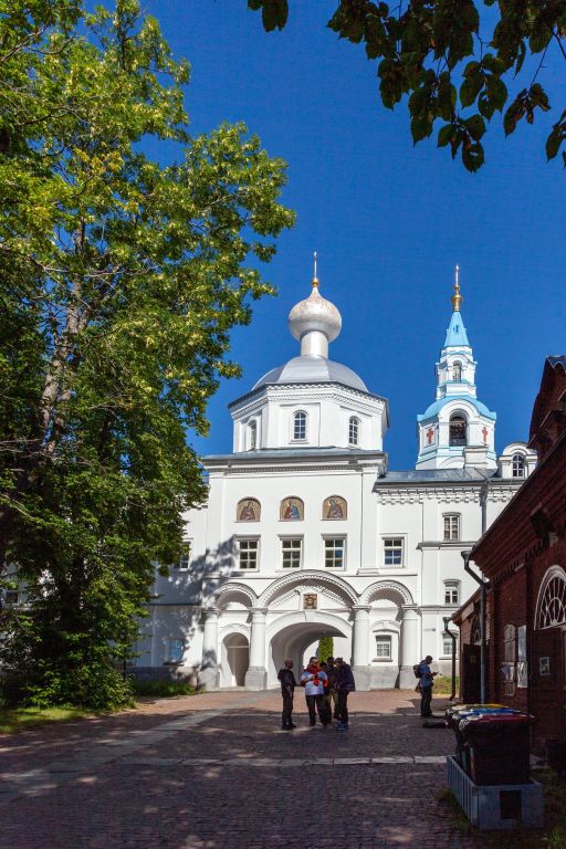 Спасо-Преображенский Валаамский монастырь. Главная усадьба. Церковь Петра и Павла, Валаамские острова (Сортавальский район, Республика Карелия). фасады